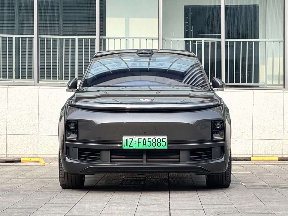 Li Auto Ideal L8