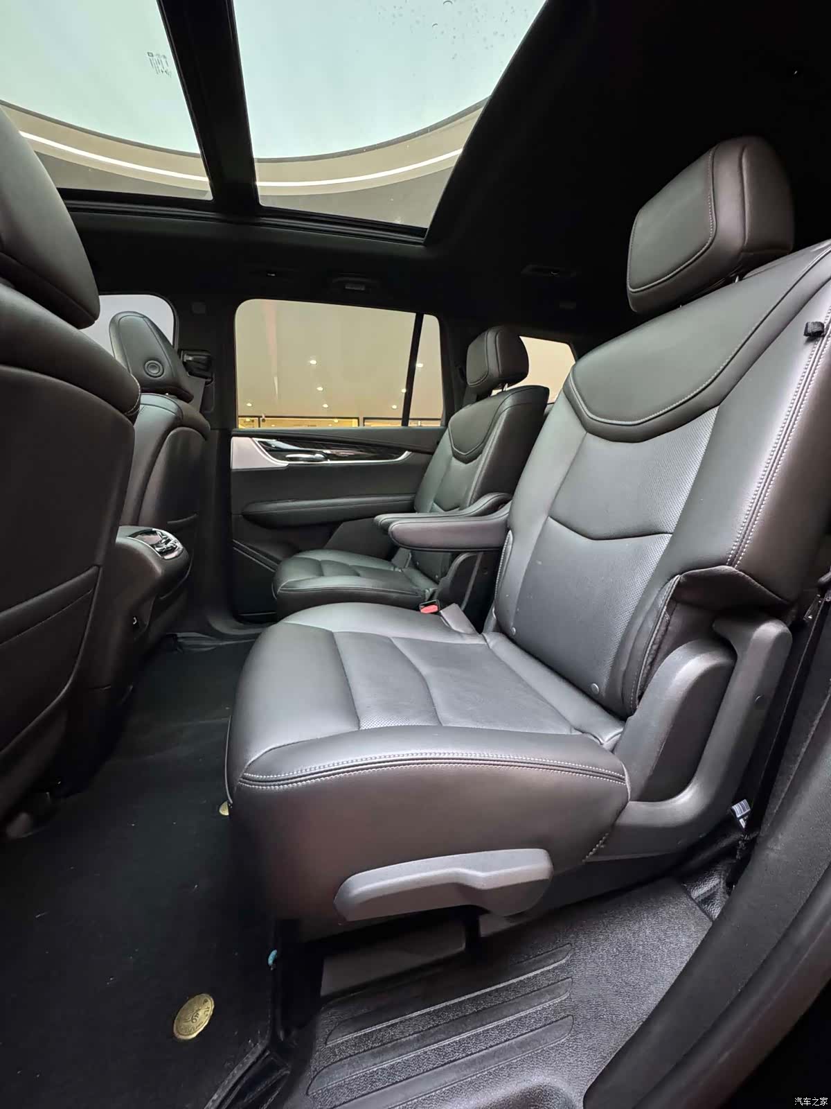 Cadillac XT6, 2021 10
