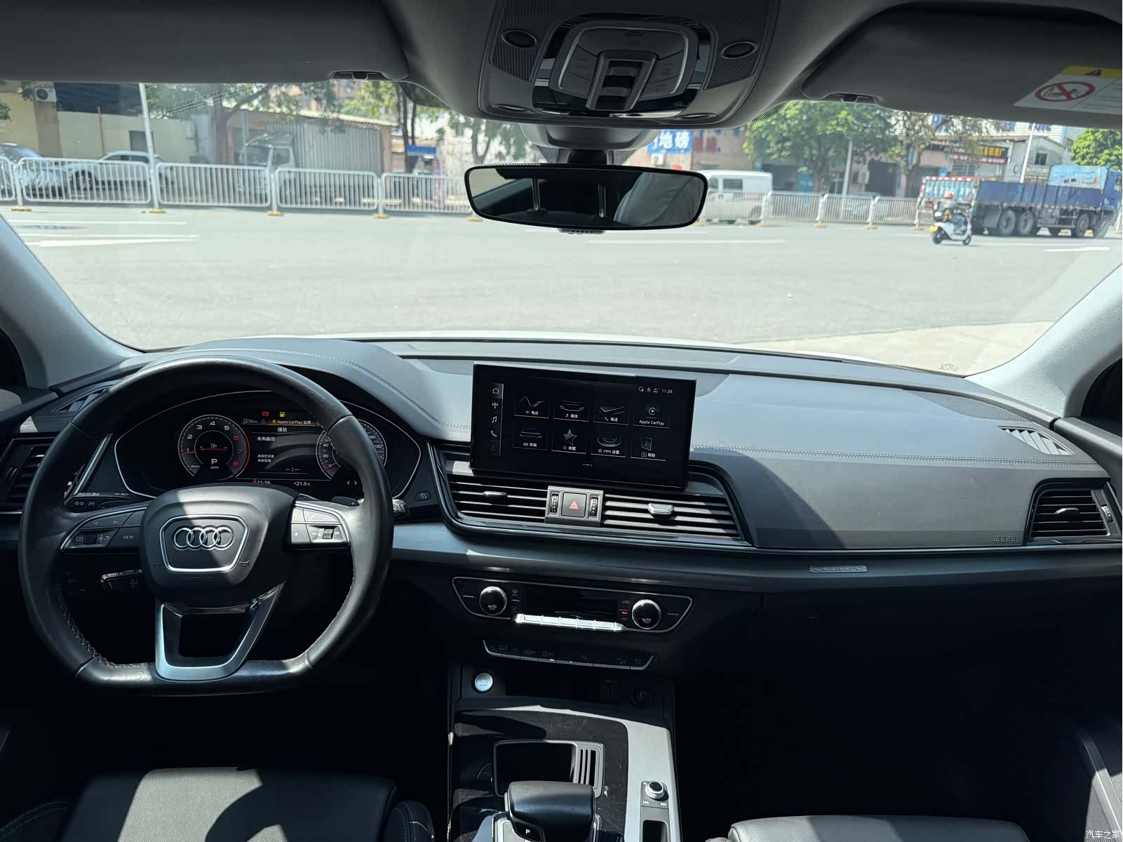 Audi Q5L, 2021 все фото