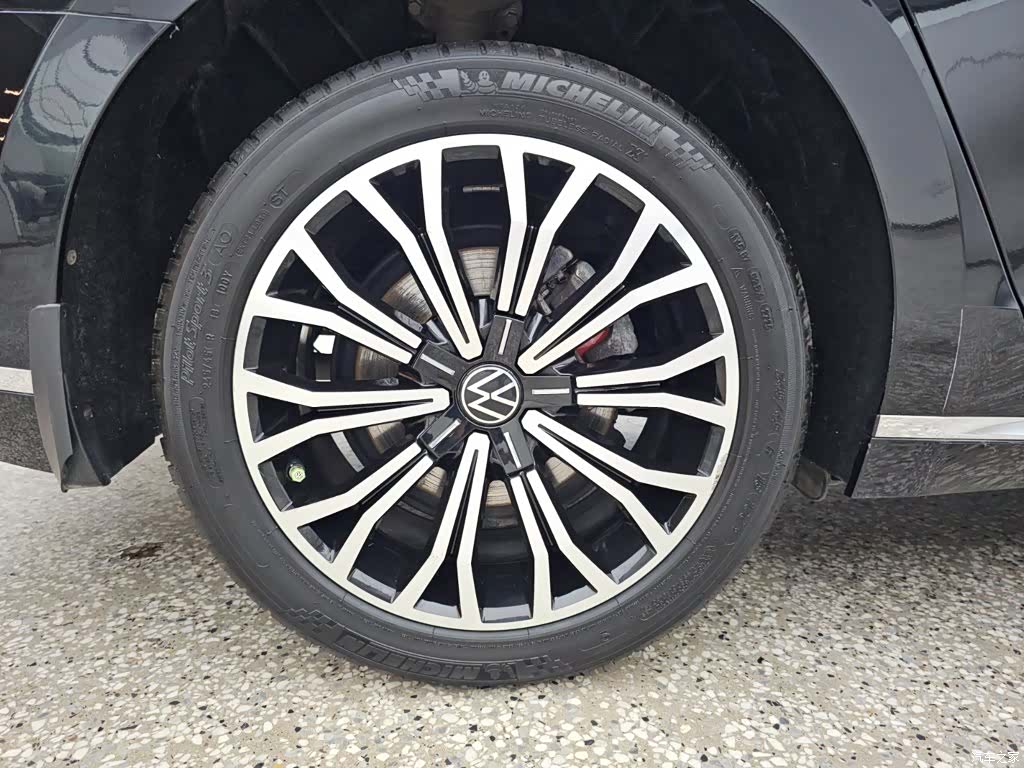 Volkswagen Phideon, 2021 15
