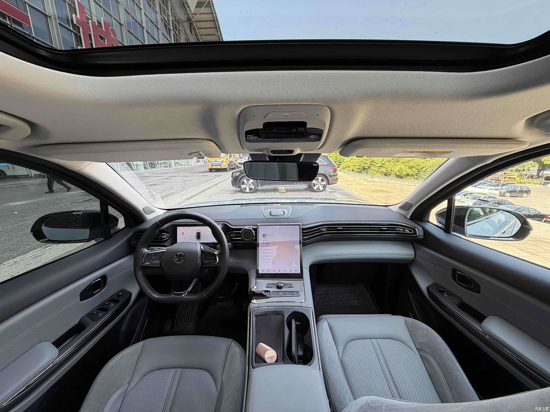 NIO ES6, 2020 13