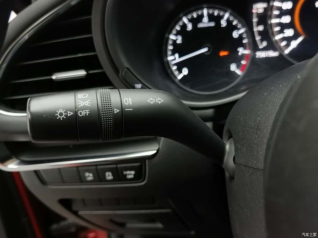 Mazda Mazda3, 2020 21