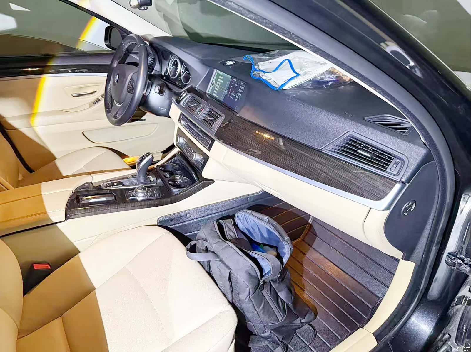 BMW 5 Series, 2012 все фото