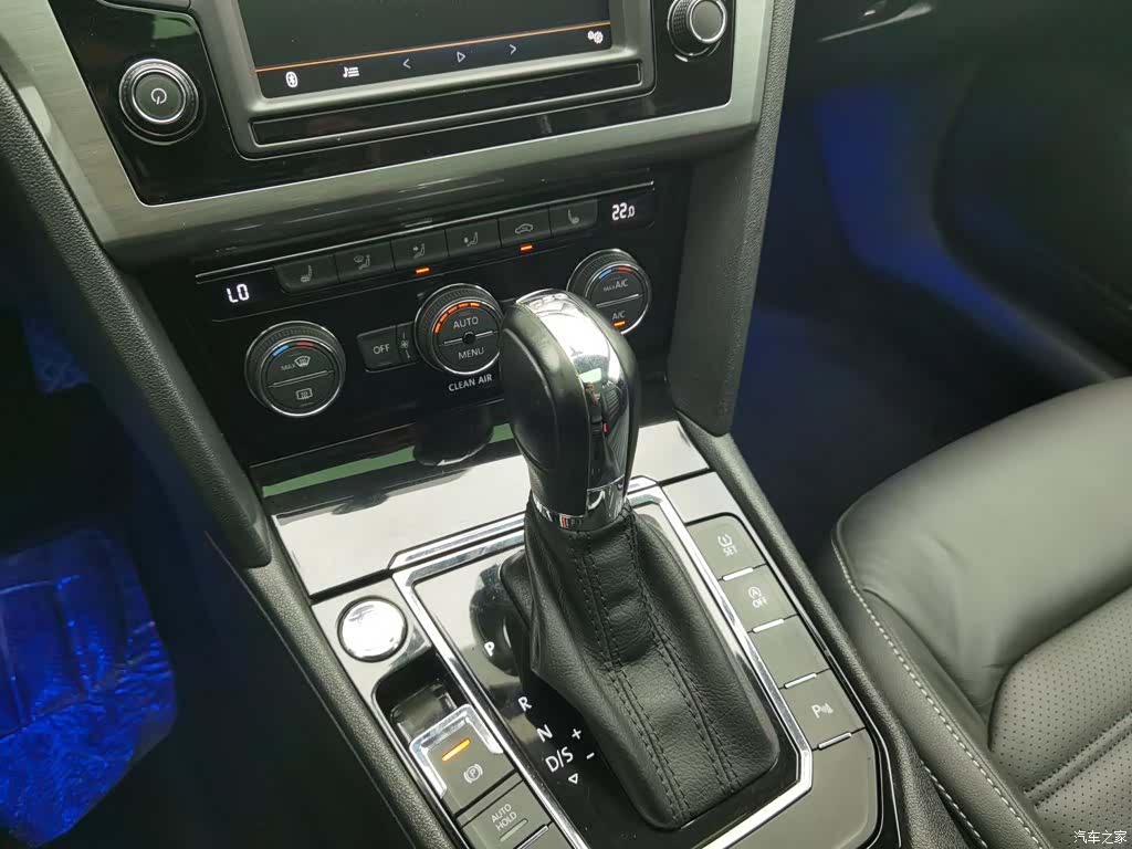 Volkswagen Lamando, 2017 13