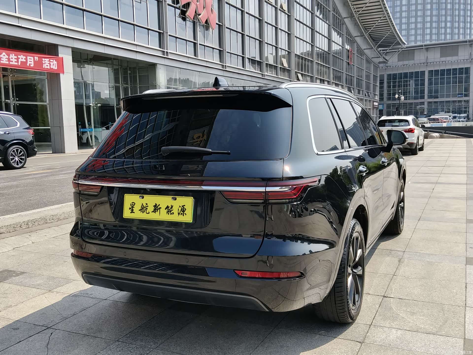 Li Auto ONE, 2022 все фото