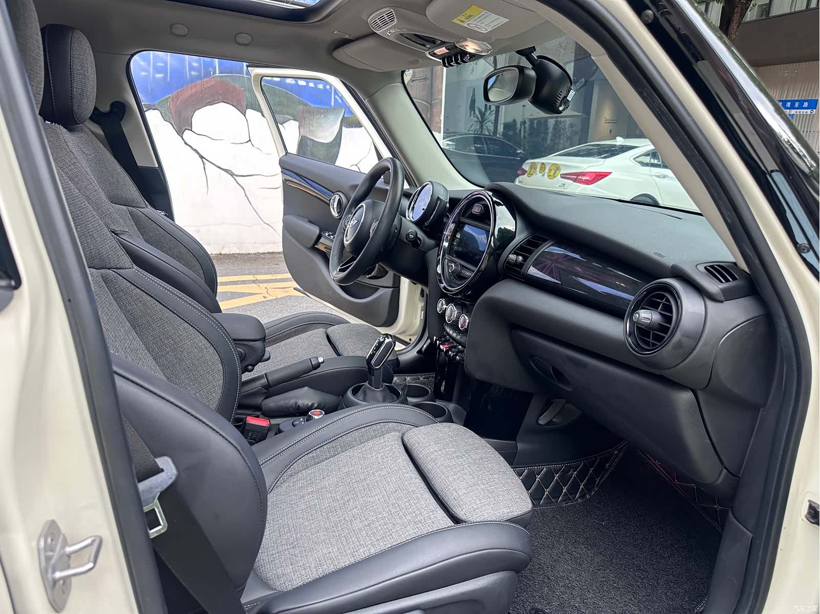 Mini Cooper, 2019 12