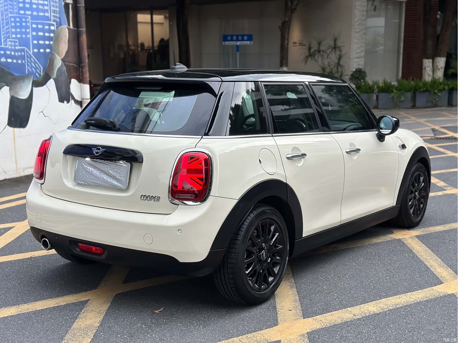 Mini Cooper, 2019 6