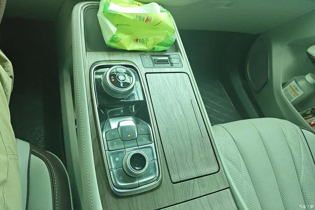 Ford Equator, 2021 16