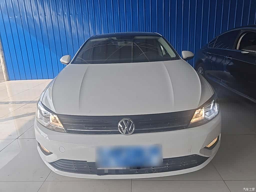 Volkswagen Lamando, 2016 3