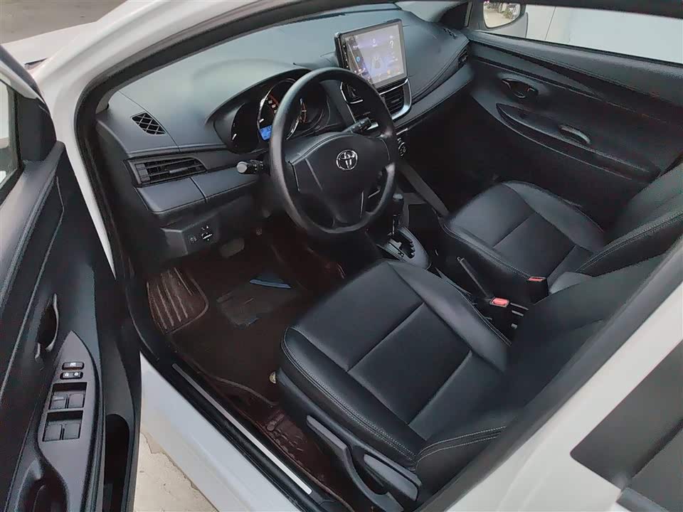 Toyota YARiS L Zhixuan