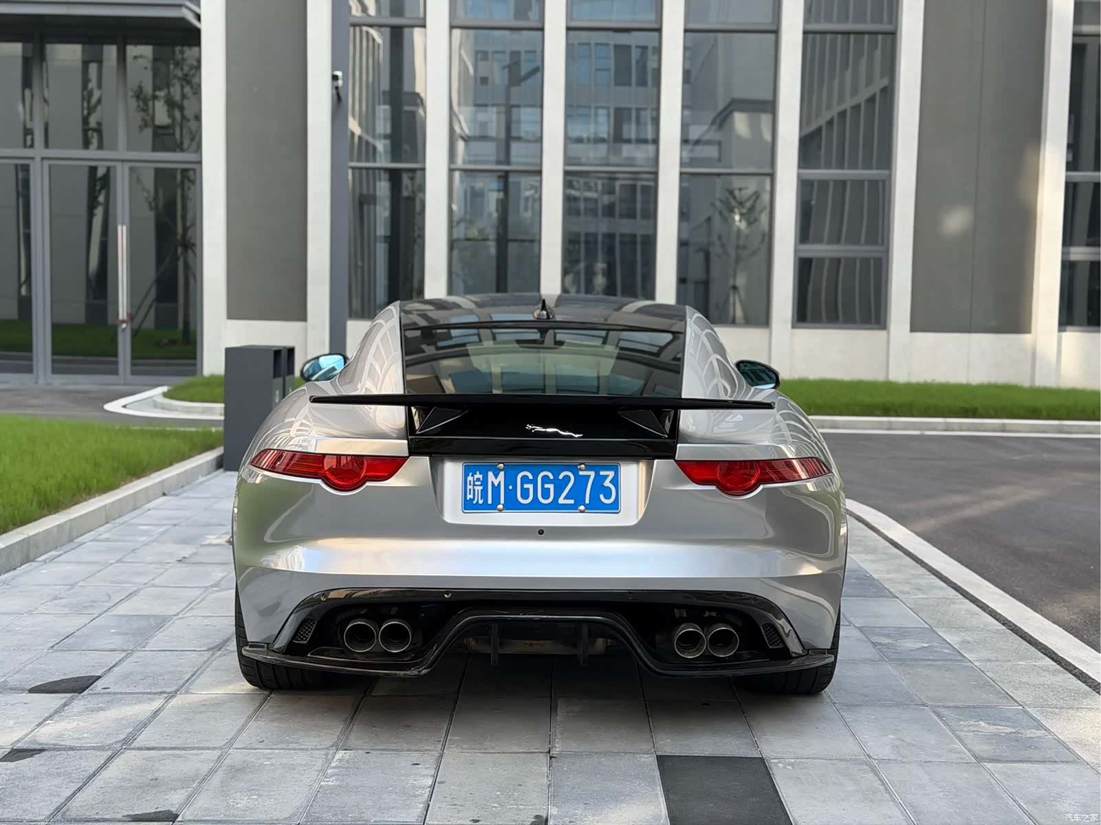 Jaguar F-TYPE, 2018 7