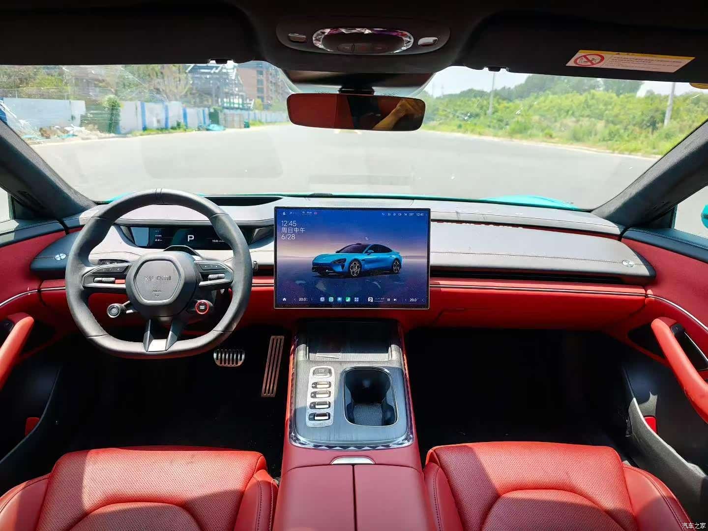 Xiaomi SU7, 2025 4