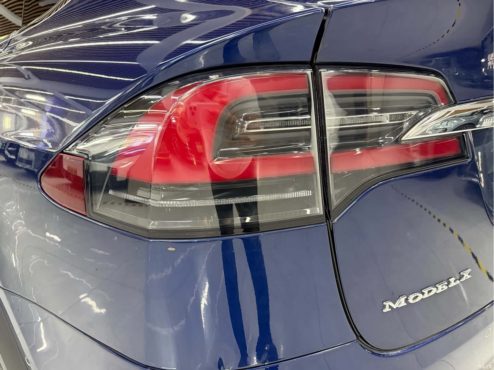Tesla Model X, 2017 7