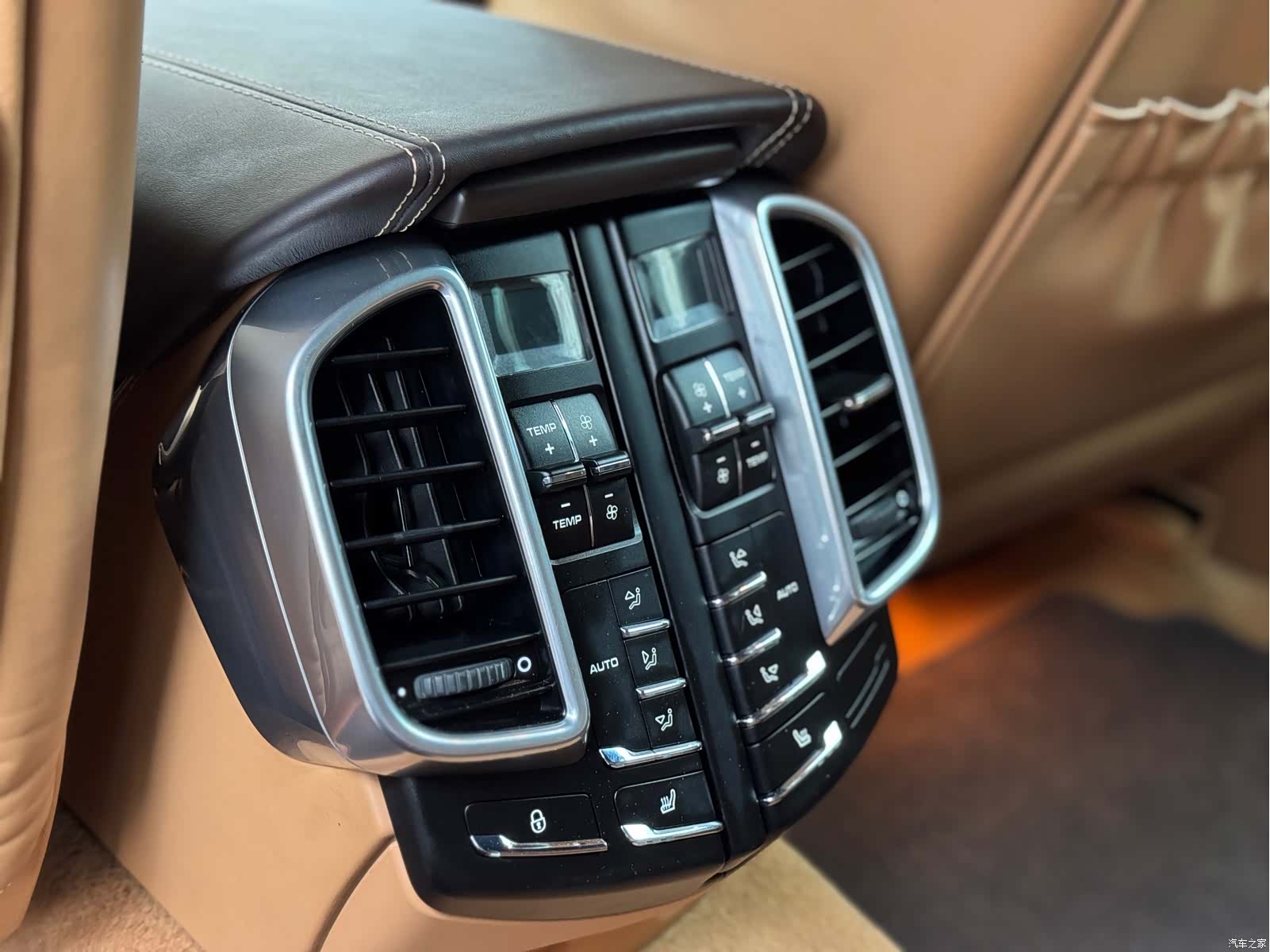 Porsche Cayenne, 2012 12
