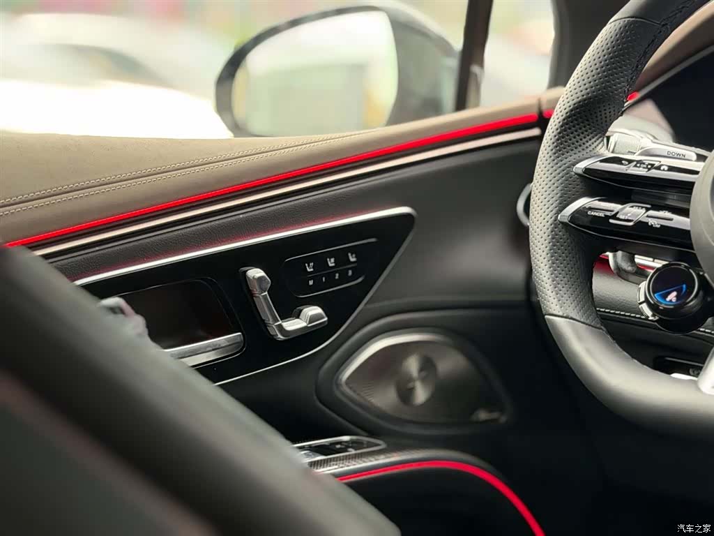 Mercedes-Benz EQS, 2025 13