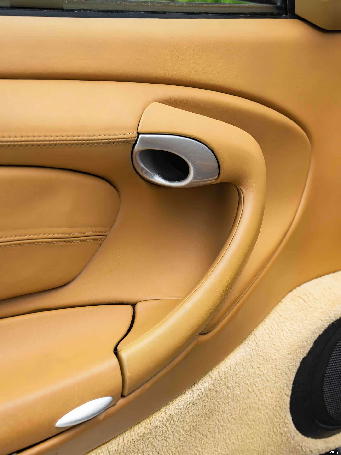 Porsche 911, 2004 19