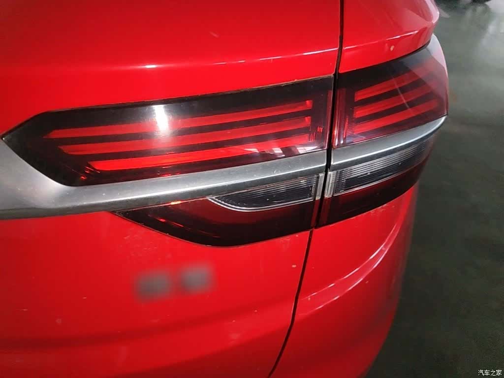 Geely Coolray, 2019 13