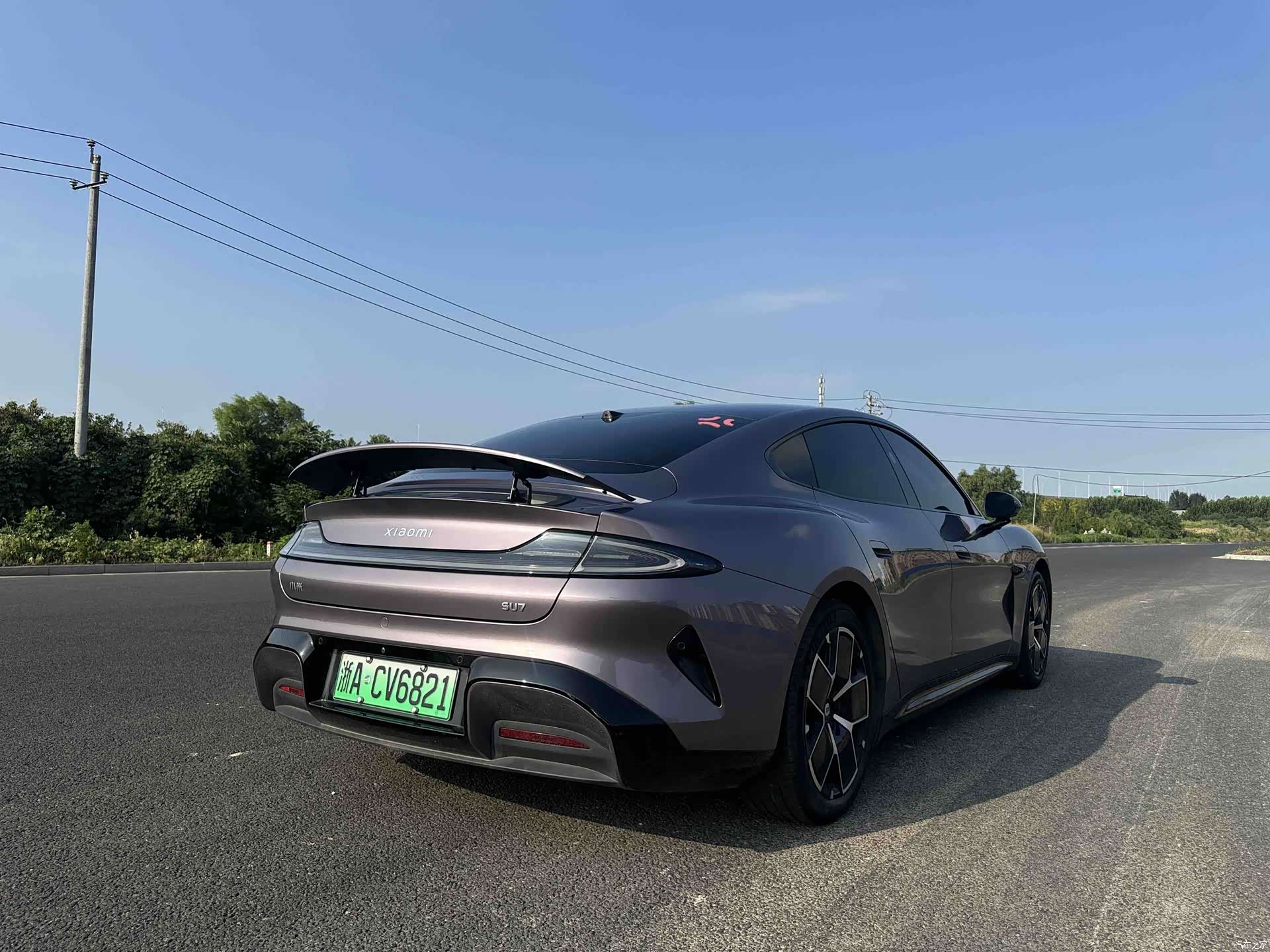 Xiaomi SU7, 2024 7