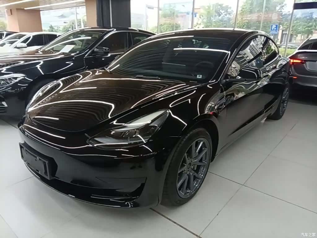 Tesla Model 3, 2021 1