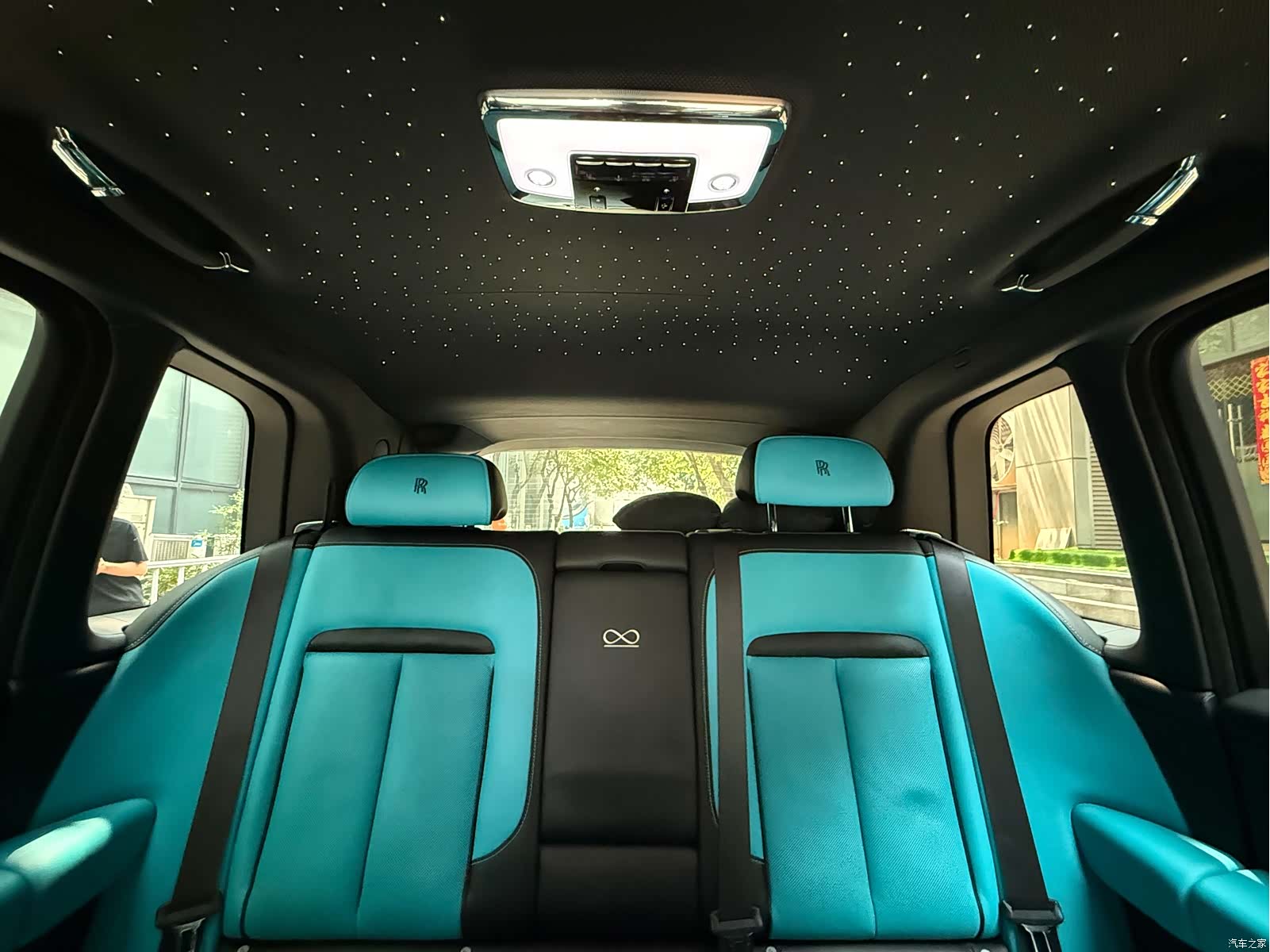 Rolls-Royce Cullinan, 2020 14