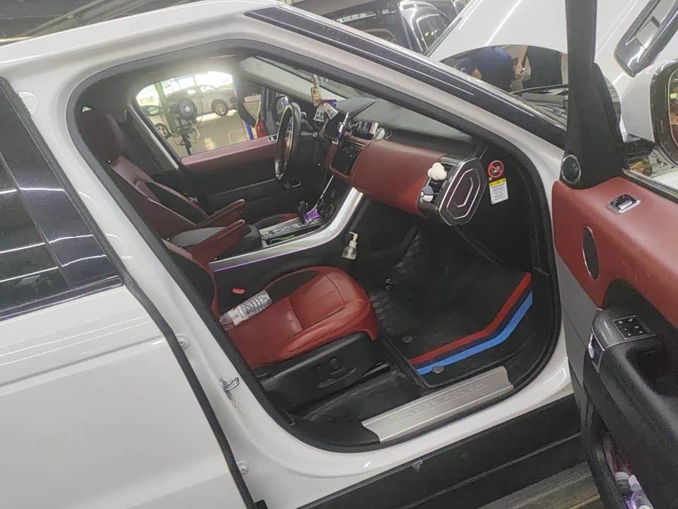 Land Rover Range Rover Sport