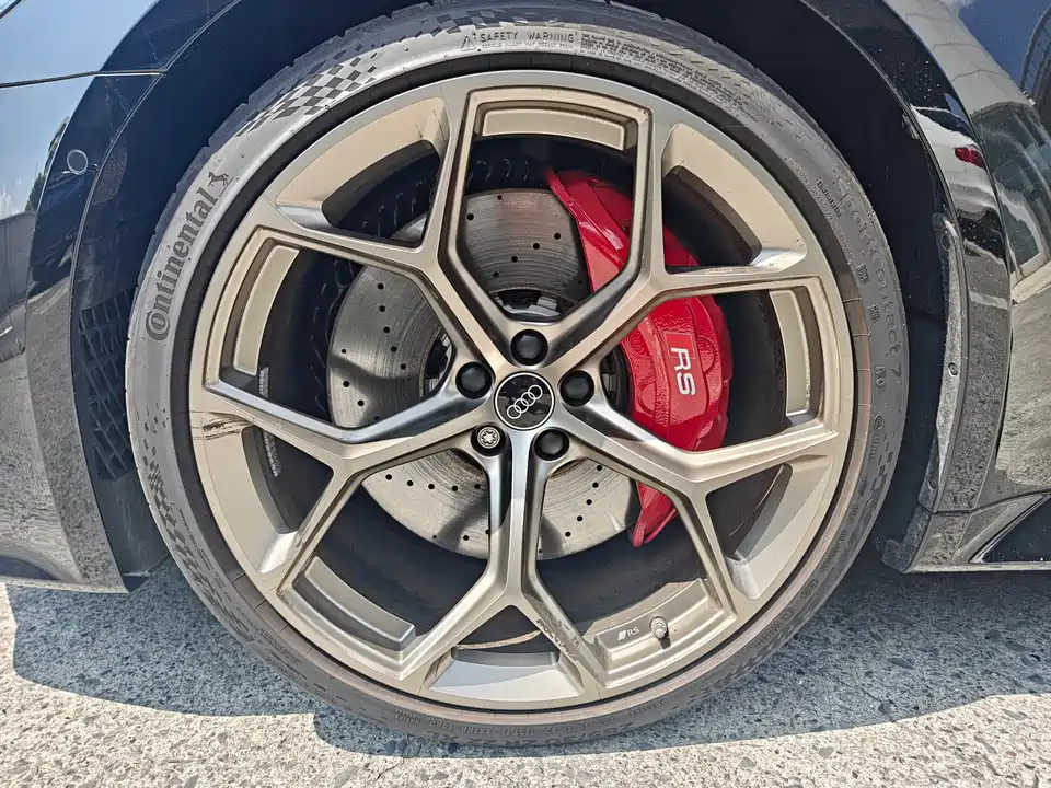 Audi RS 6 Audi RS 6