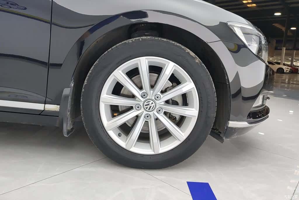 Volkswagen Magotan, 2018 6