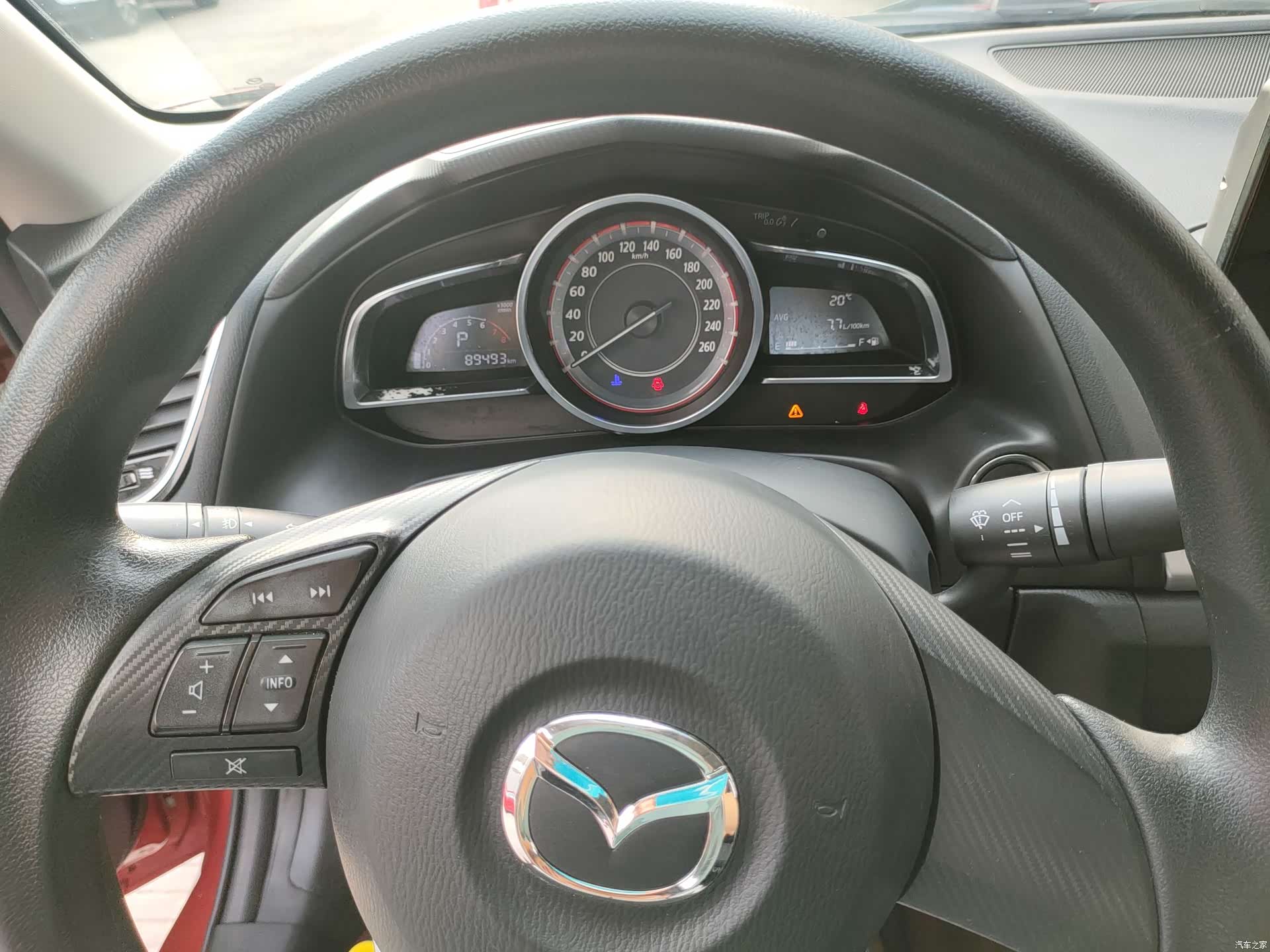 Mazda Mazda3, 2016 8