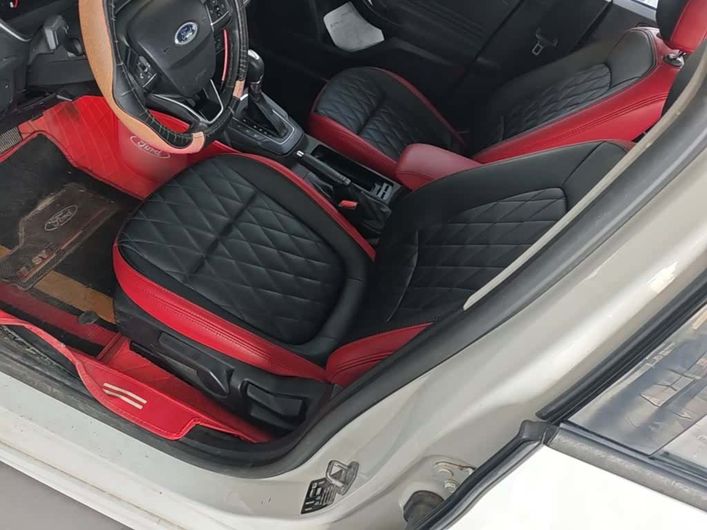 Ford Focus, 2020 15