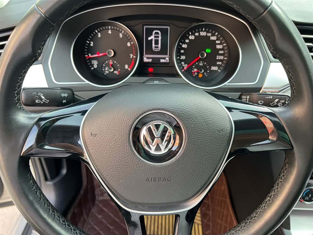 Volkswagen Magotan, 2018 13