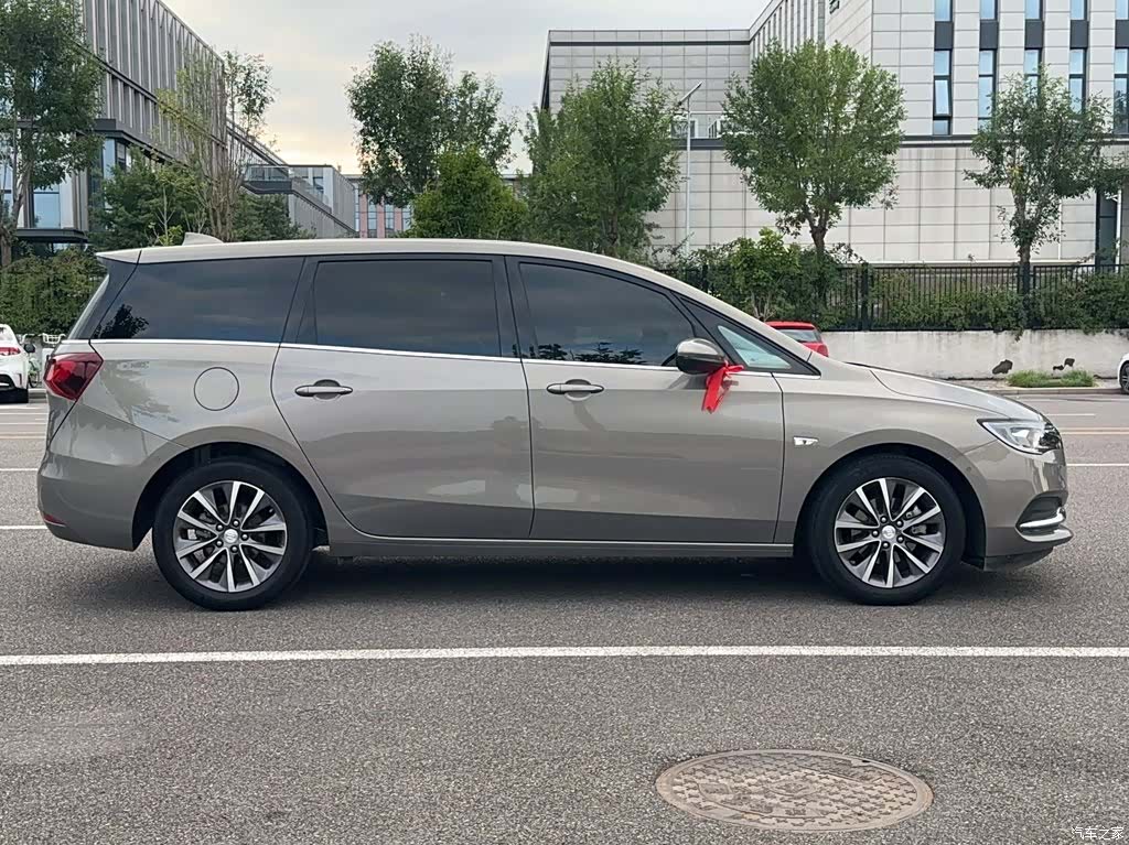Buick GL6, 2019 24