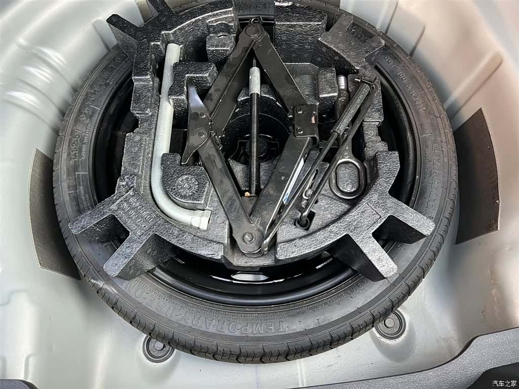Volkswagen Magotan, 2018 17