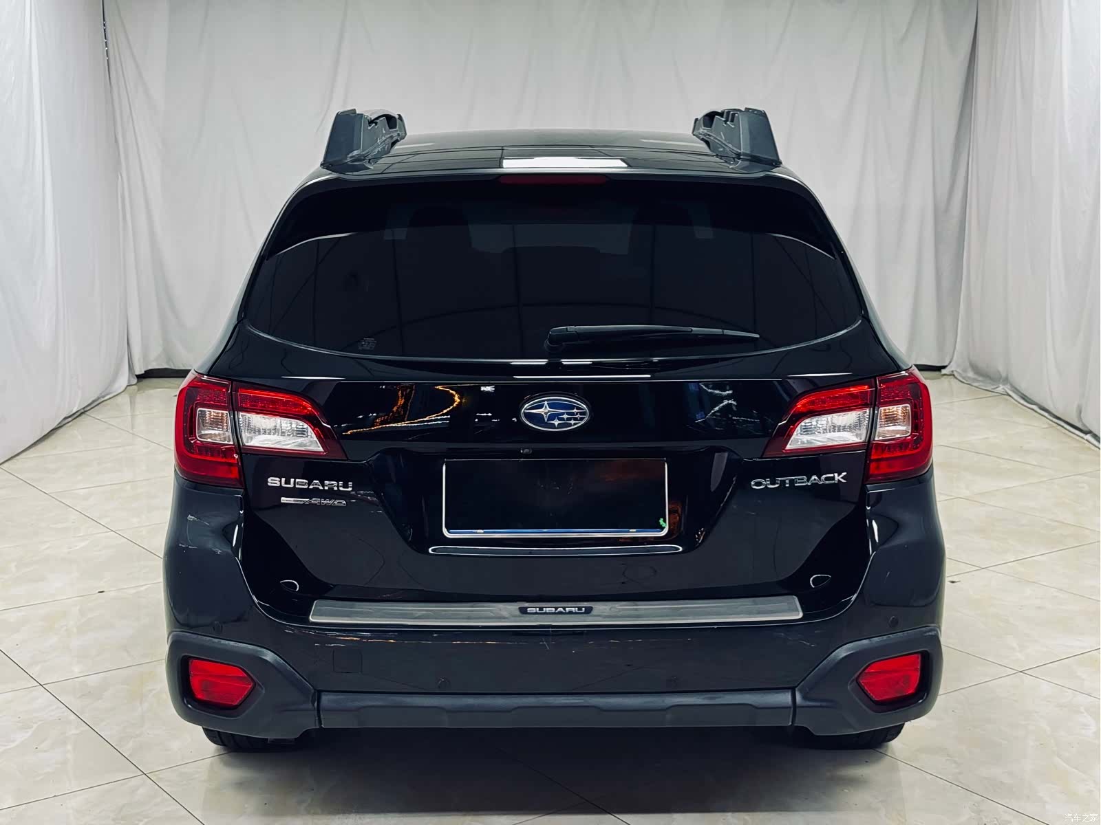Subaru Outback, 2015 все фото