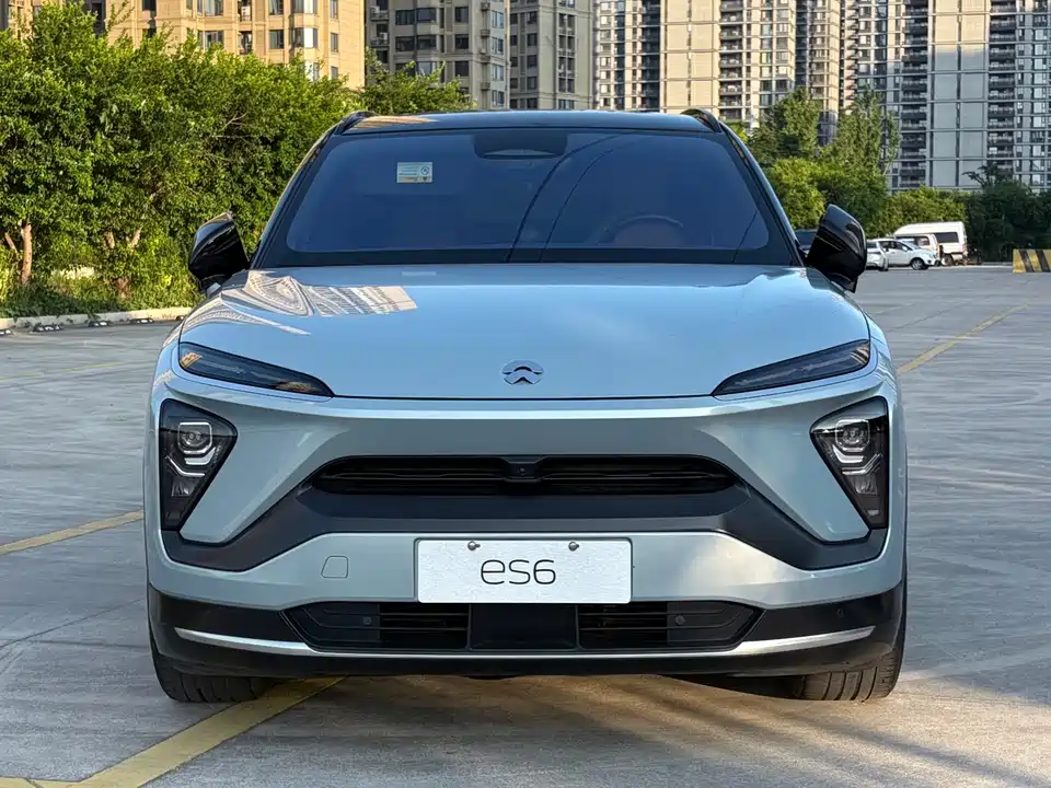 NIO ES6