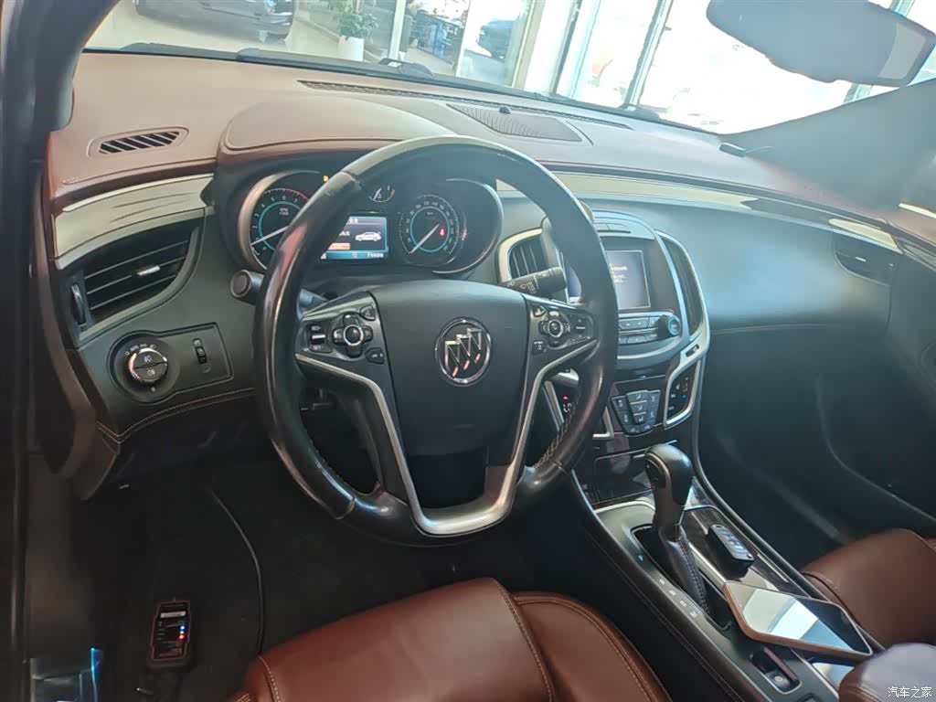 Buick LaCrosse, 2015 10