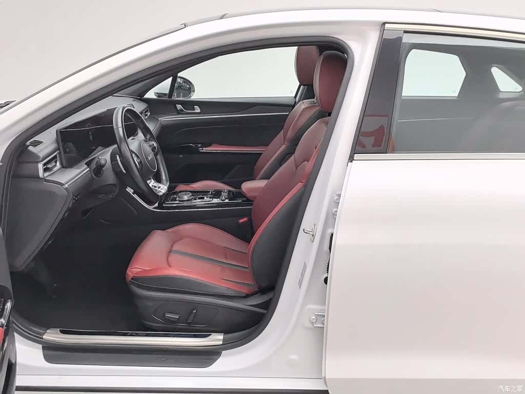 Kia K5, 2021 10