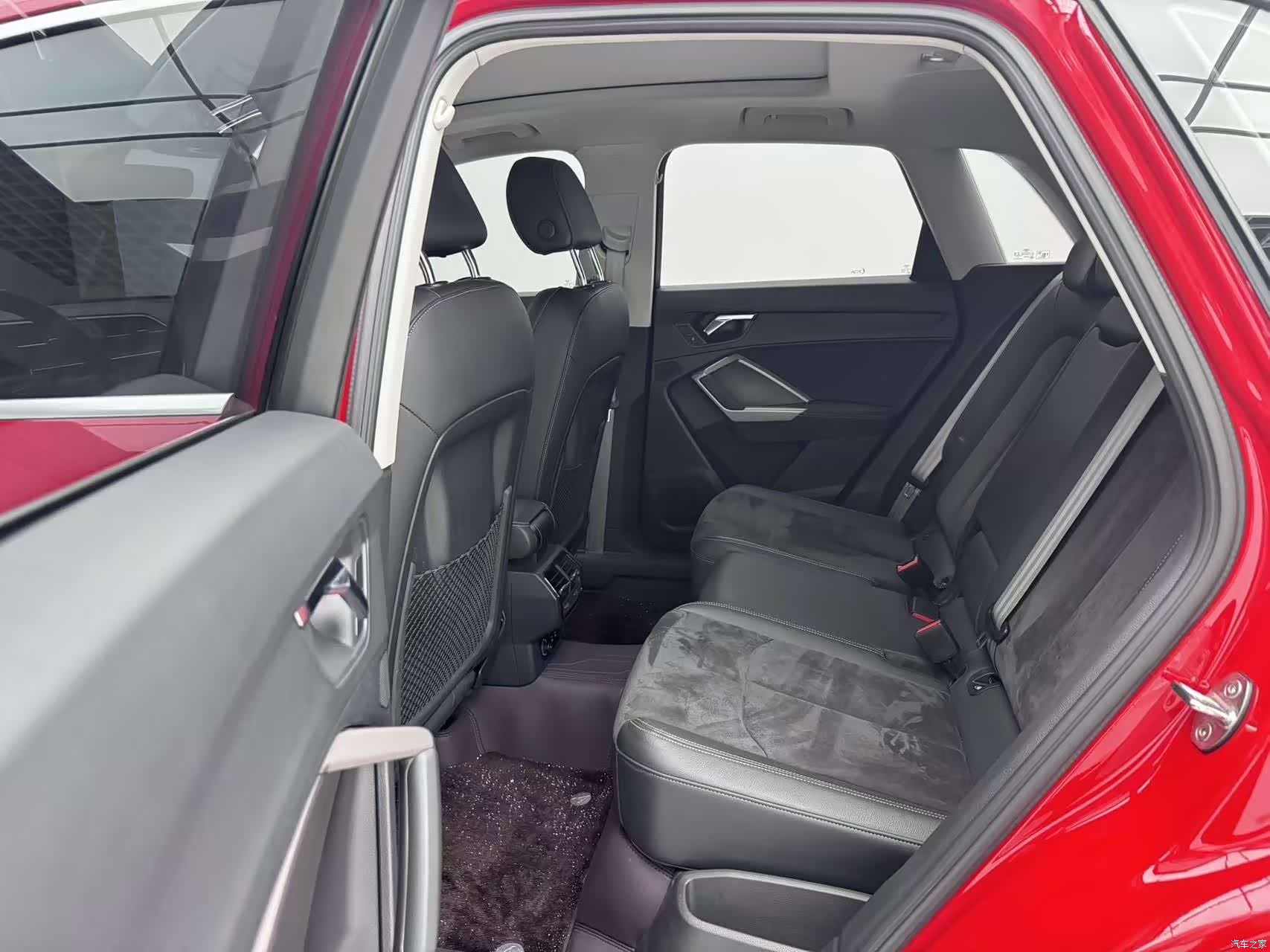 Audi Q3, 2021 16