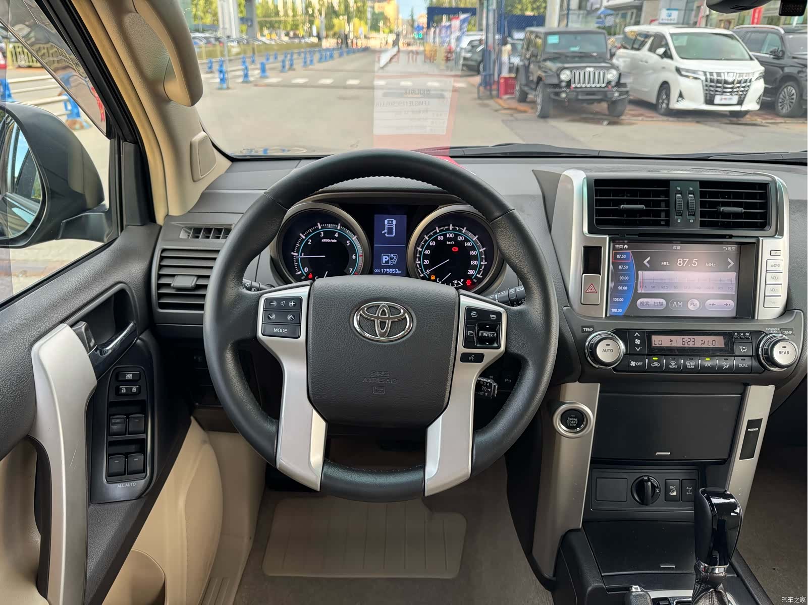 Toyota Prado, 2012 16