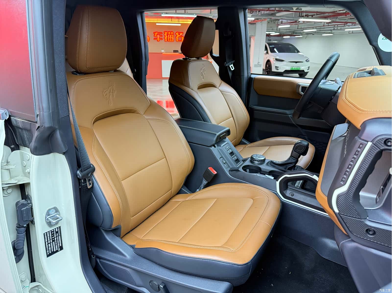 Ford Bronco, 2025 10