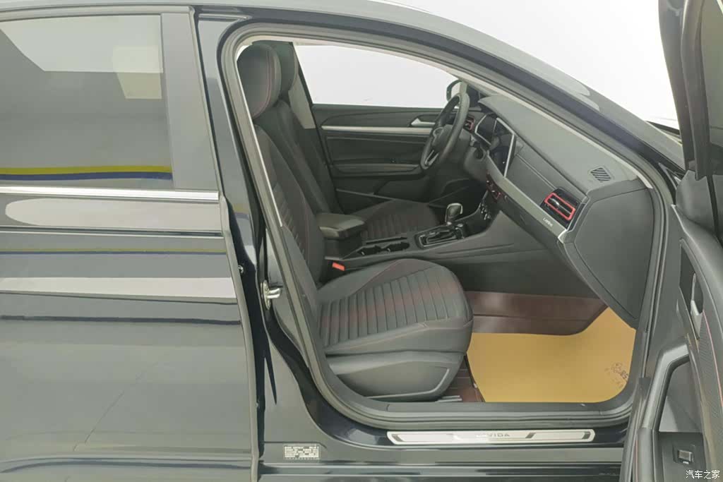 Volkswagen Lavida, 2024 8