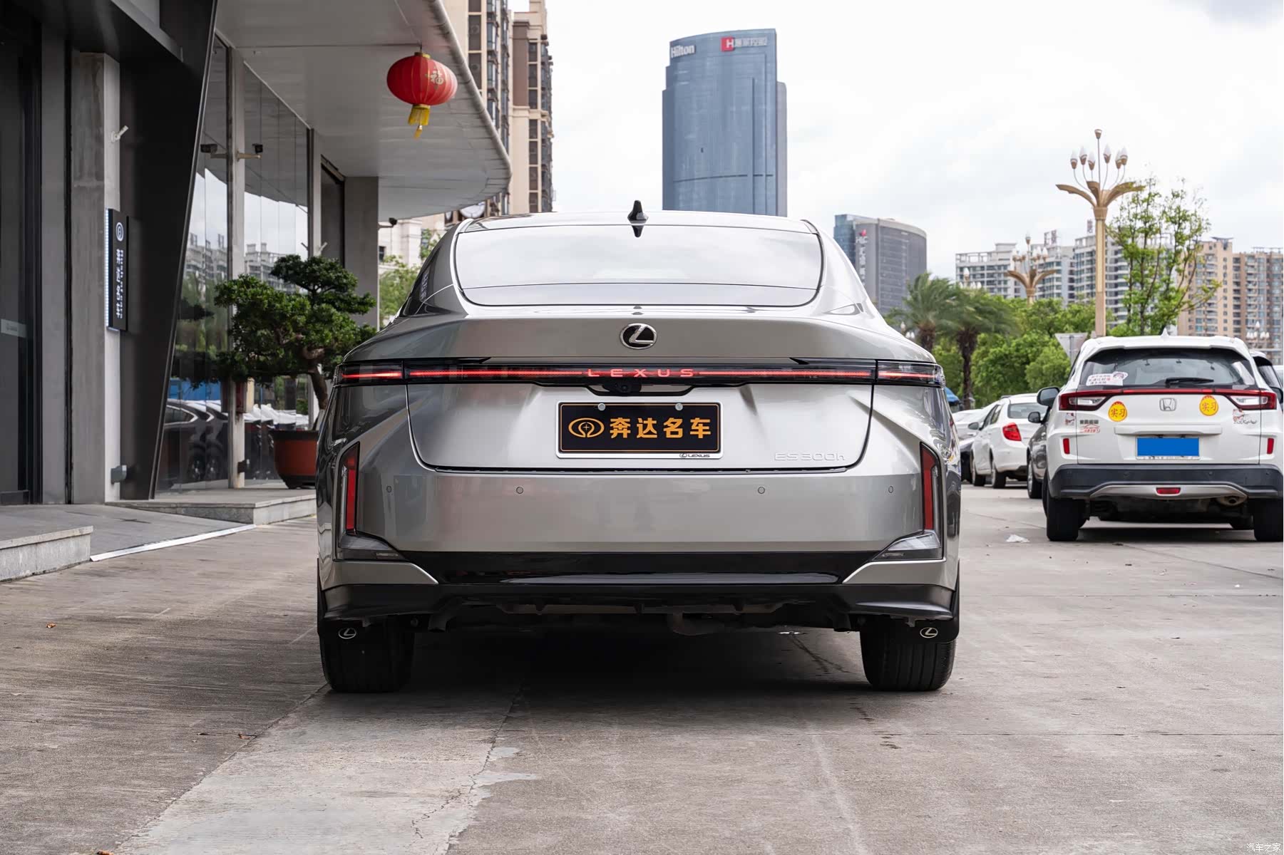Lexus ES, 2026 все фото