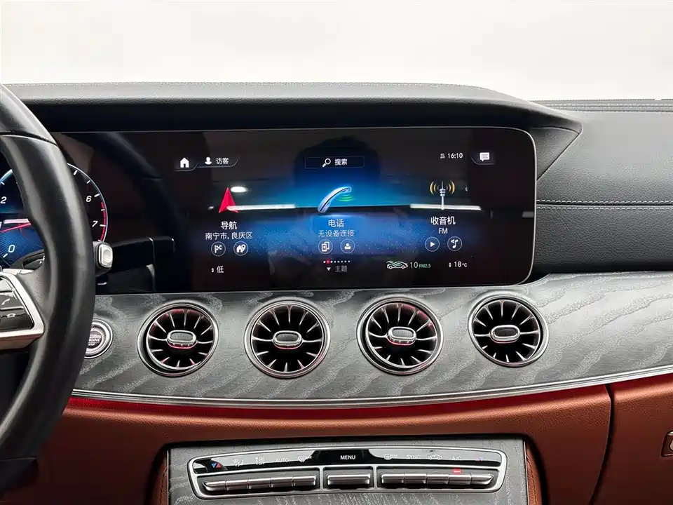 Mercedes-Benz CLS Mercedes-Benz CLS
