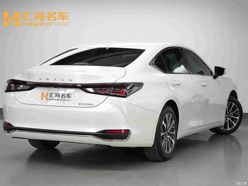Lexus ES, 2026 6