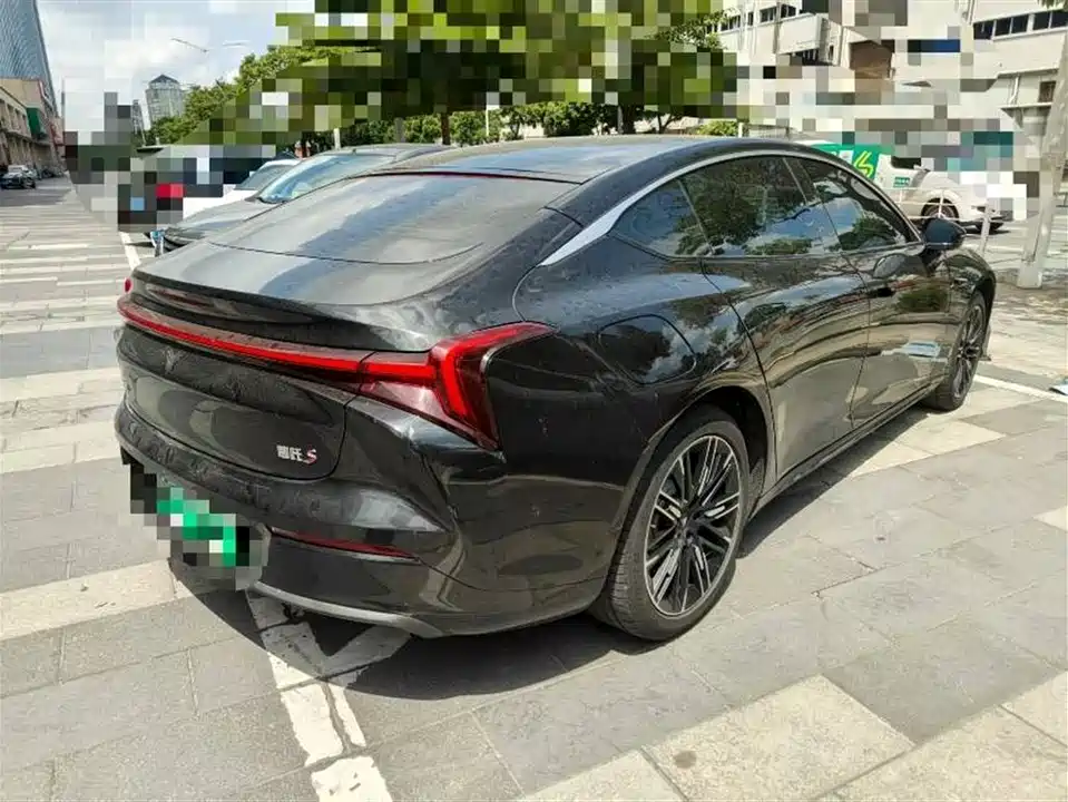 Neta Nezha S
