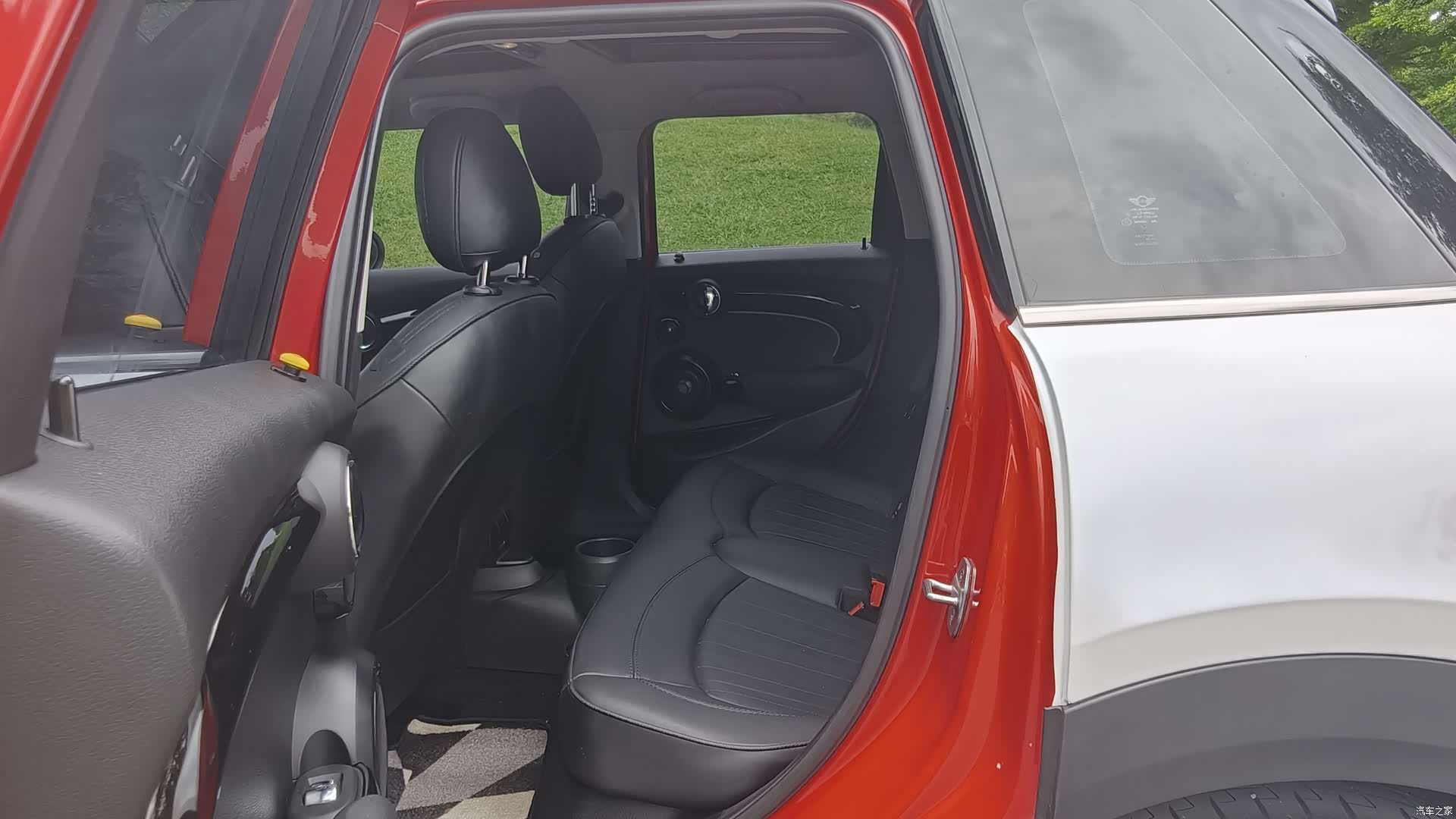 Mini Cooper, 2022 10