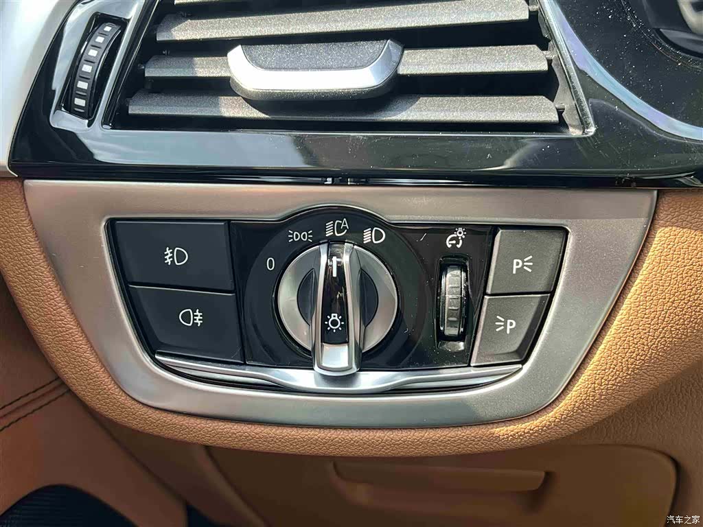 BMW 6 Series GT, 2020 25
