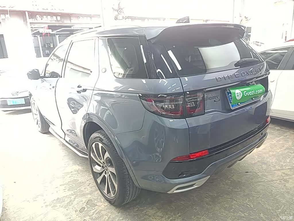 Land Rover Discovery, 2022 все фото