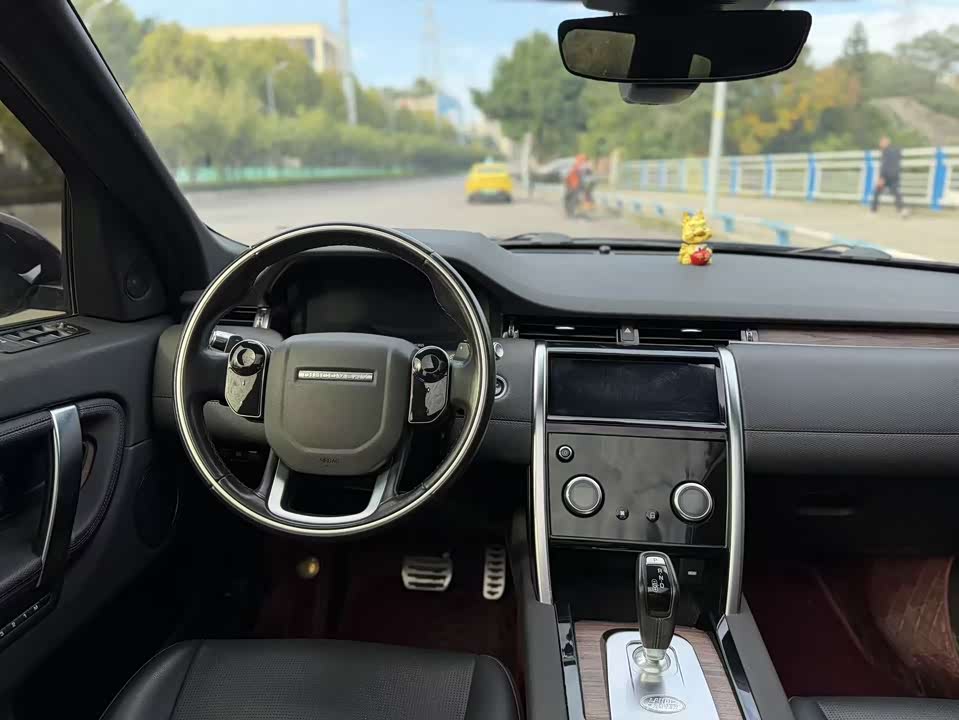 Land Rover Discover sports