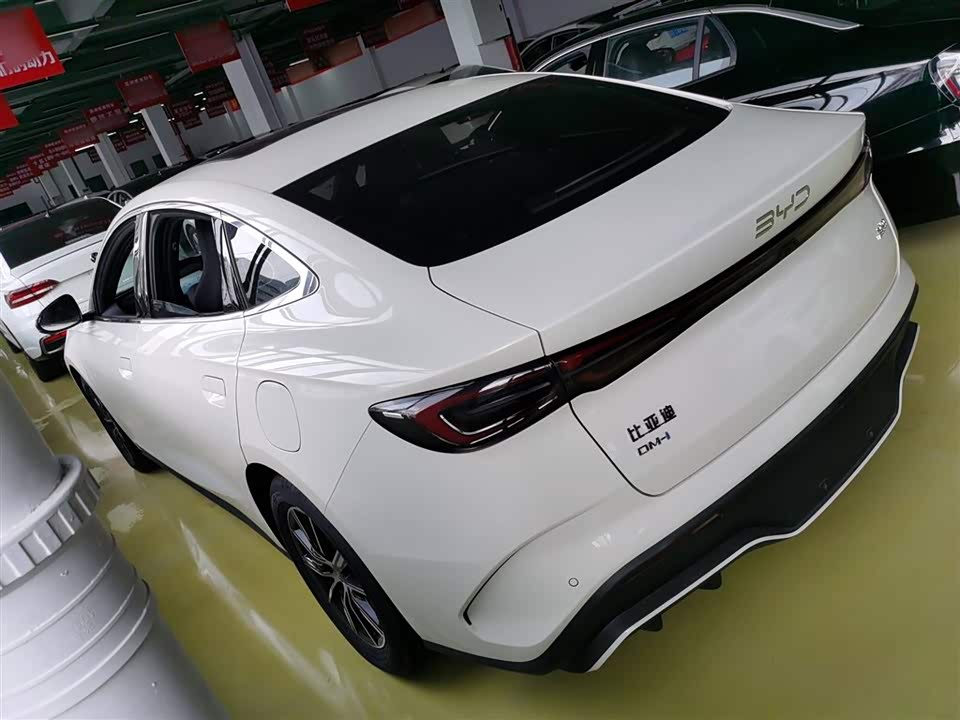 BYD Seal 06
