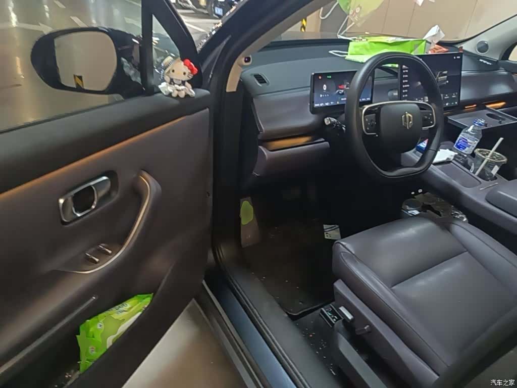 Leapmotor C10, 2024 16